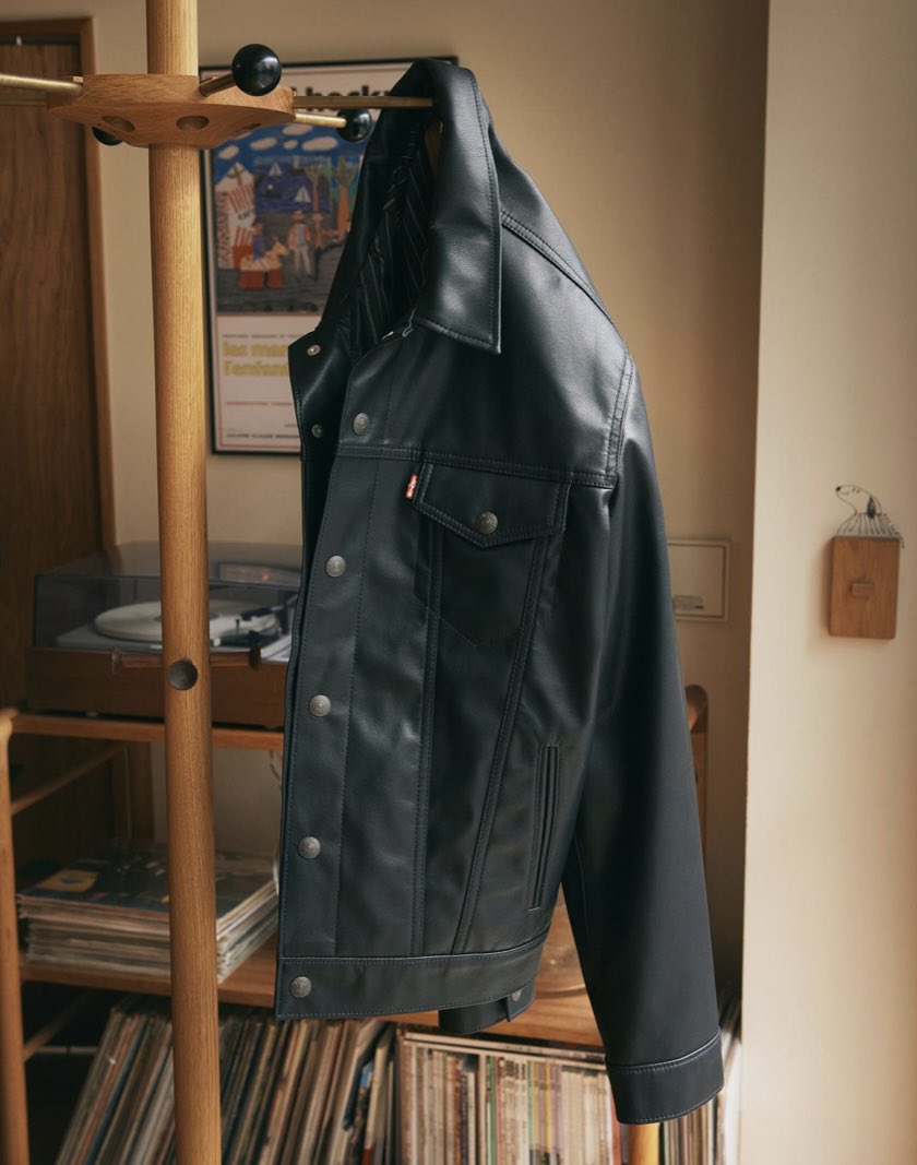 在原みゆ紀着用モデル】Levi's®『Japan Limited Leather Trucker