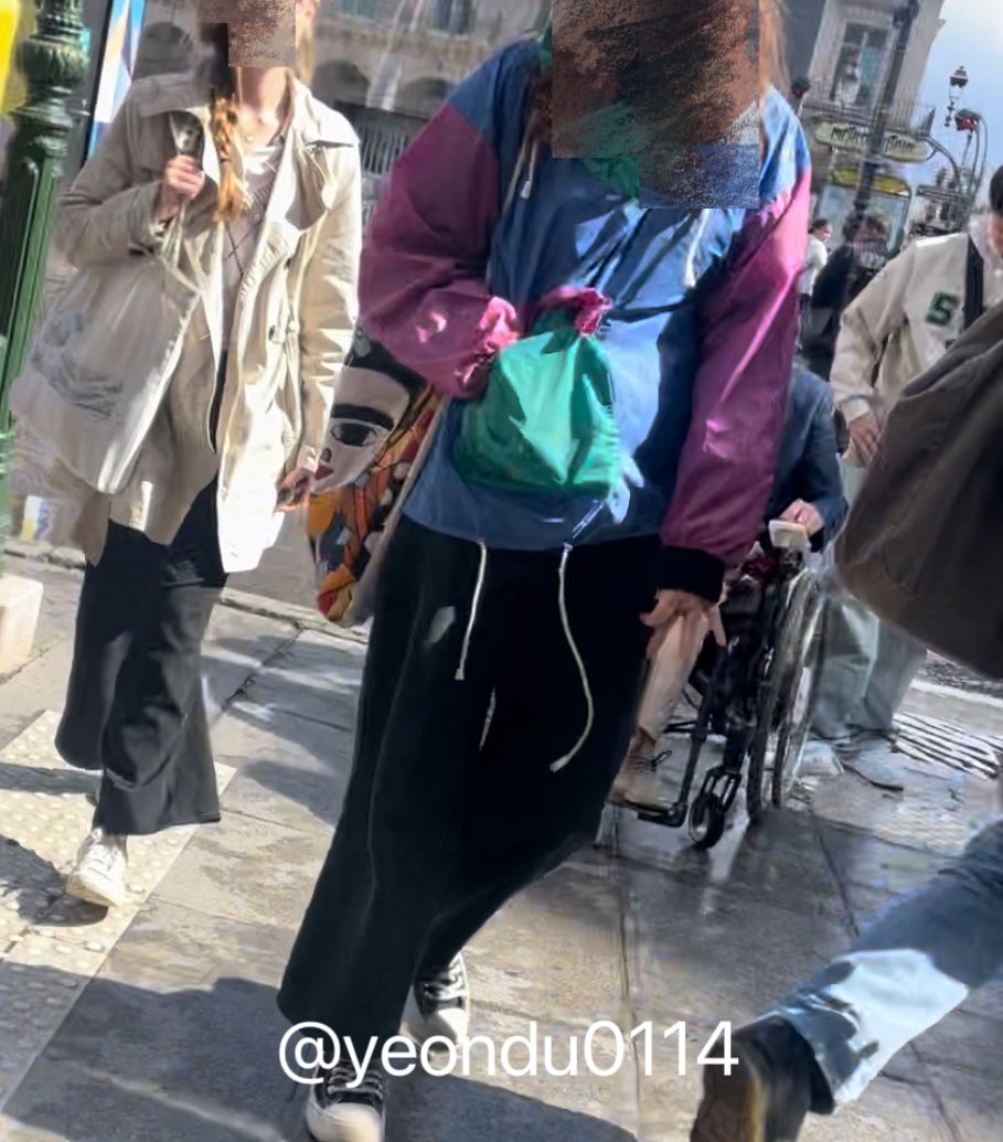 cuitantheboyz's tweet image. Sangyeon dorongin kursi roda orang di jalan.... Ctbz