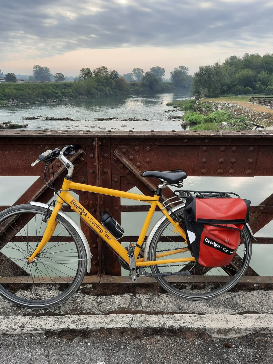 AleDueRuote's tweet photo. Viaggiare: Gli itinerari da pedalare in Valle Camonica https://t.co/cPwWhbG15n https://t.co/CMOtjs1yMK