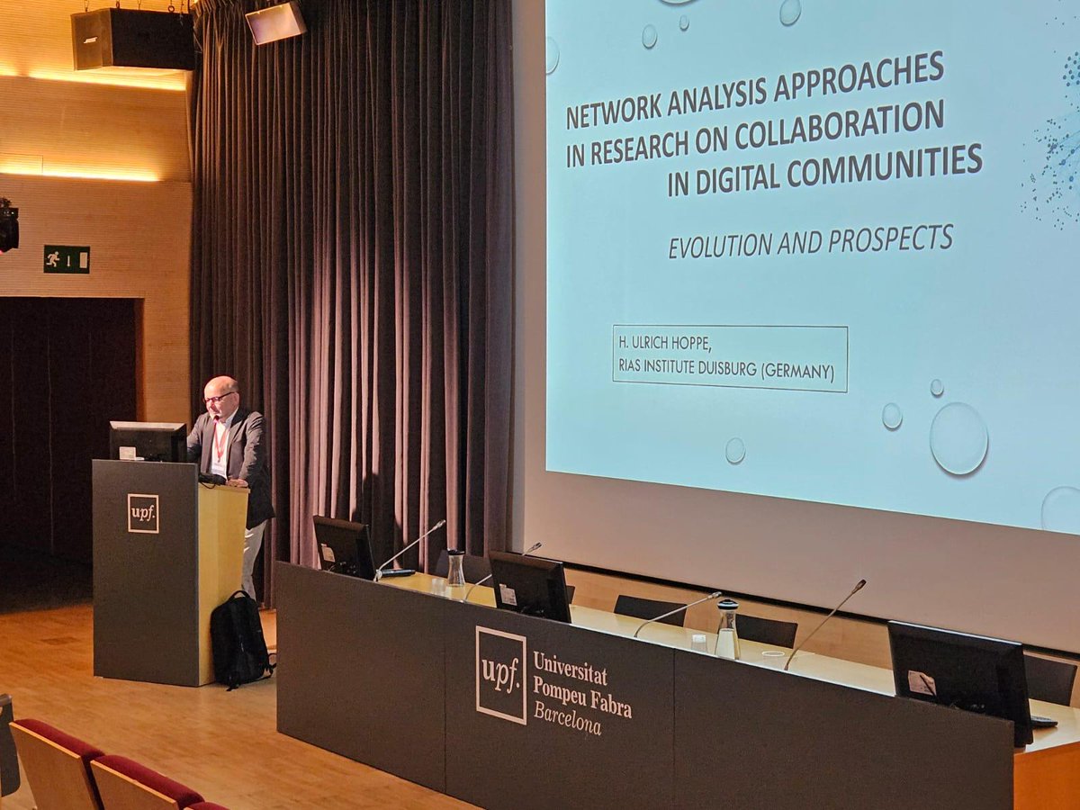 TIDE_UPF's tweet image. Ulrich Hoppe, second keynote speaker of #CollabTech24 "Network Analysis Approaches in Research on Collaboration in Digital Communities - Evolution and Prospects" @collabtech_conf  @enginyeria_upf