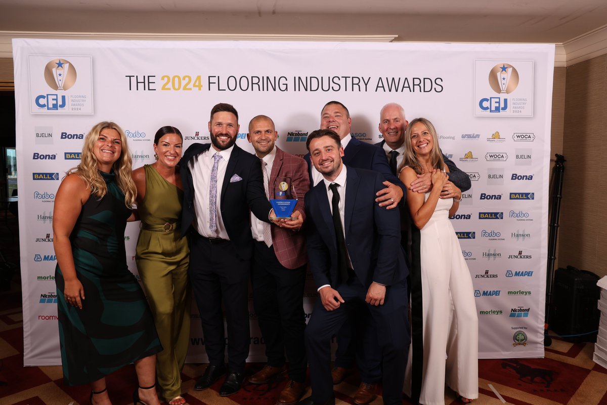 Loughton Contracts tweet media