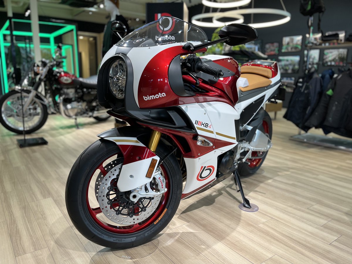 kp_tokyoedogawa's tweet photo. 【bimota試乗・商談】
なんと!9月21日(土)・9月22日(日)の2日間で、【bimota KB4】の試乗会を開催します。
お電話にて、予約受付中です。
TEL 03-3656-2657
滅多にない機会ですので、是非ご参加ください!
#bimota
#ビモータ
#KB4
#カワサキプラザ東京江戸川
#Kawasaki
#試乗 https://t.co/5sb5HK1Dpl