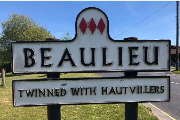 On this day in 1944, SOE agent Noor Inayat Khan was murdered in Dachau concentration camp. She'd been trained in Beaulieu, New Forest, before being dropped into France. She was captured by the Nazis the previous year whilst working as a radio operator in Paris.