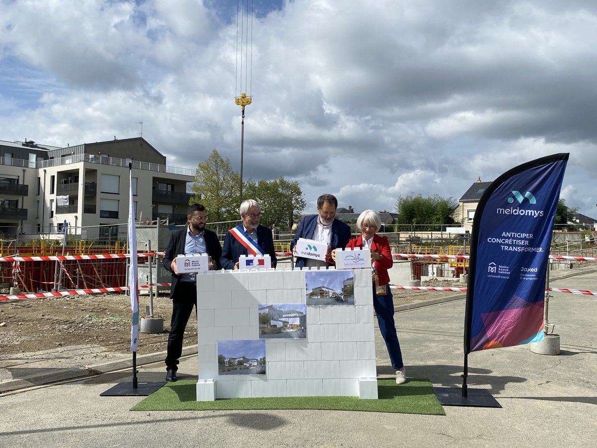 43 logements, une salle commune et une MAM vont voir le jour à Saint-Gemmes-sur-Loire 📍

Le chantier, rue du docteur Baruk, a débuté aujourd’hui et s’étendra jusqu’à 2026.