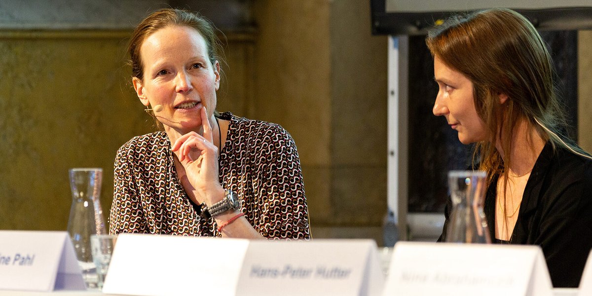 Environmental Psychology Vienna (@envpsyvienna) on Twitter photo The <a href="/EnvPsyVienna/">Environmental Psychology Vienna</a> lead and co-director of <a href="/univienna/">Universität Wien</a>'s #Environment & #Climate Hub, @SabinePahl, will give a central keynote at the largest psychology congress in the DACH region, the #DGPs2024, next week. 👥🧠 Her topic: The <a href="/EnvPsyVienna/">Environmental Psychology Vienna</a> lead and co-director of <a href="/univienna/">Universität Wien</a>'s #Environment & #Climate Hub, @SabinePahl, will give a central keynote at the largest psychology congress in the DACH region, the #DGPs2024, next week. 👥🧠 Her topic: