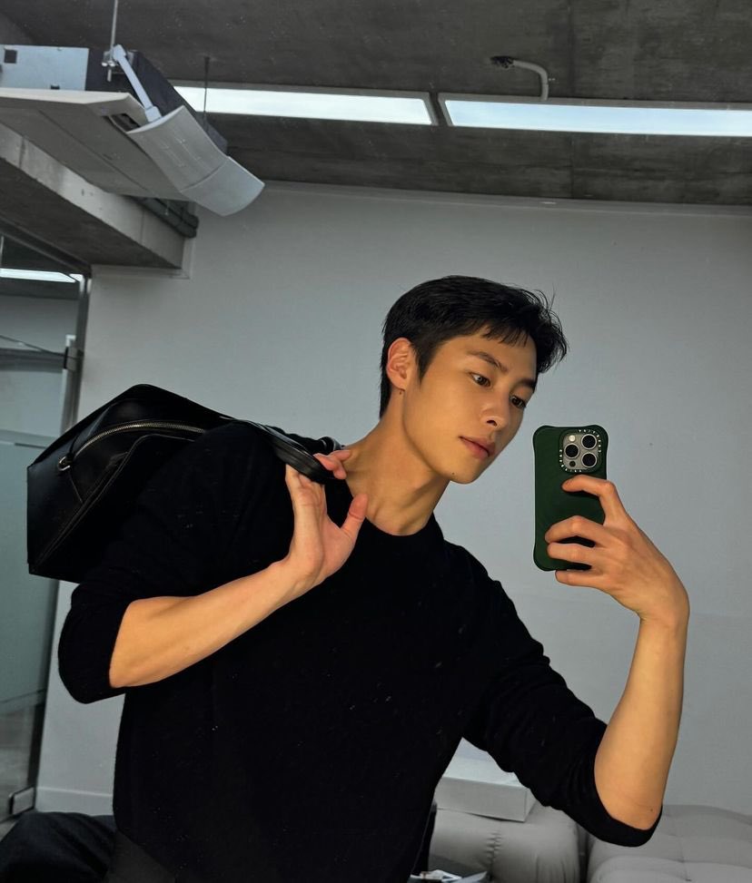 아 이재욱이 잘생겼는데 우뜩하라고!!🌀