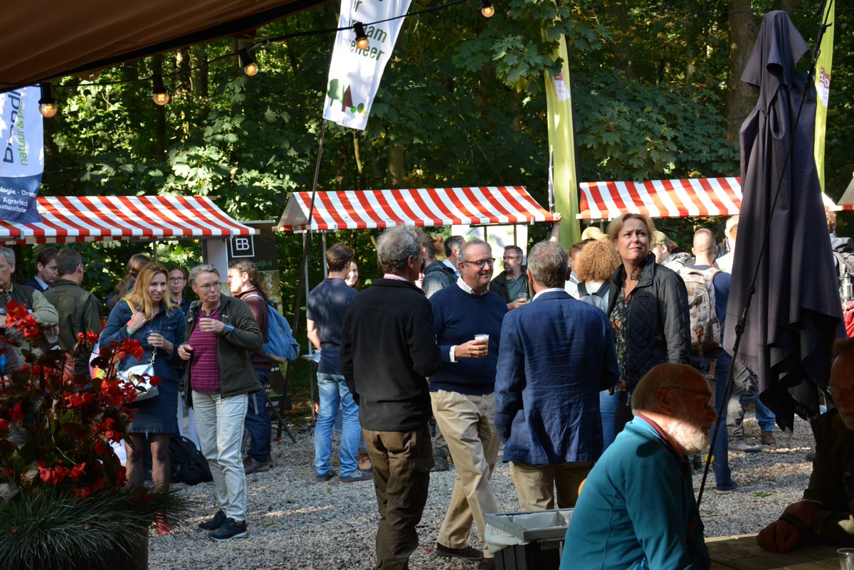 Praktische informatie over de (uitverkochte) #Beheerdersdag en het volledige programma vind je op onze website. Kaartje over of gezocht? Probeer de speciale Facebookpagina of bv de commentsectie hieronder. beheerdersdag.nl/praktische-inf…