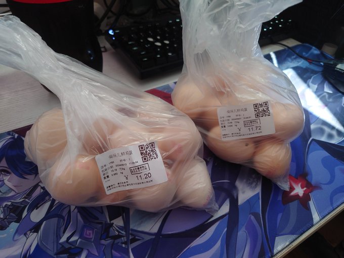 忘记自己之前买了一袋，又去买了一袋鸡蛋，这下不得不每天两个蛋了（ https://t.co/Bk2BfZaJ4U<a href="/tag/%E4%BC%AA%E5%A8%98"class="tags"><span>#伪娘</span></a><a href="/tag/%E5%A5%B3%E8%A3%85%E5%AD%90"class="tags"><span>#女装子</span></a><a href="/tag/%E7%94%B7%E5%A8%98"class="tags"><span>#男娘</span></a>