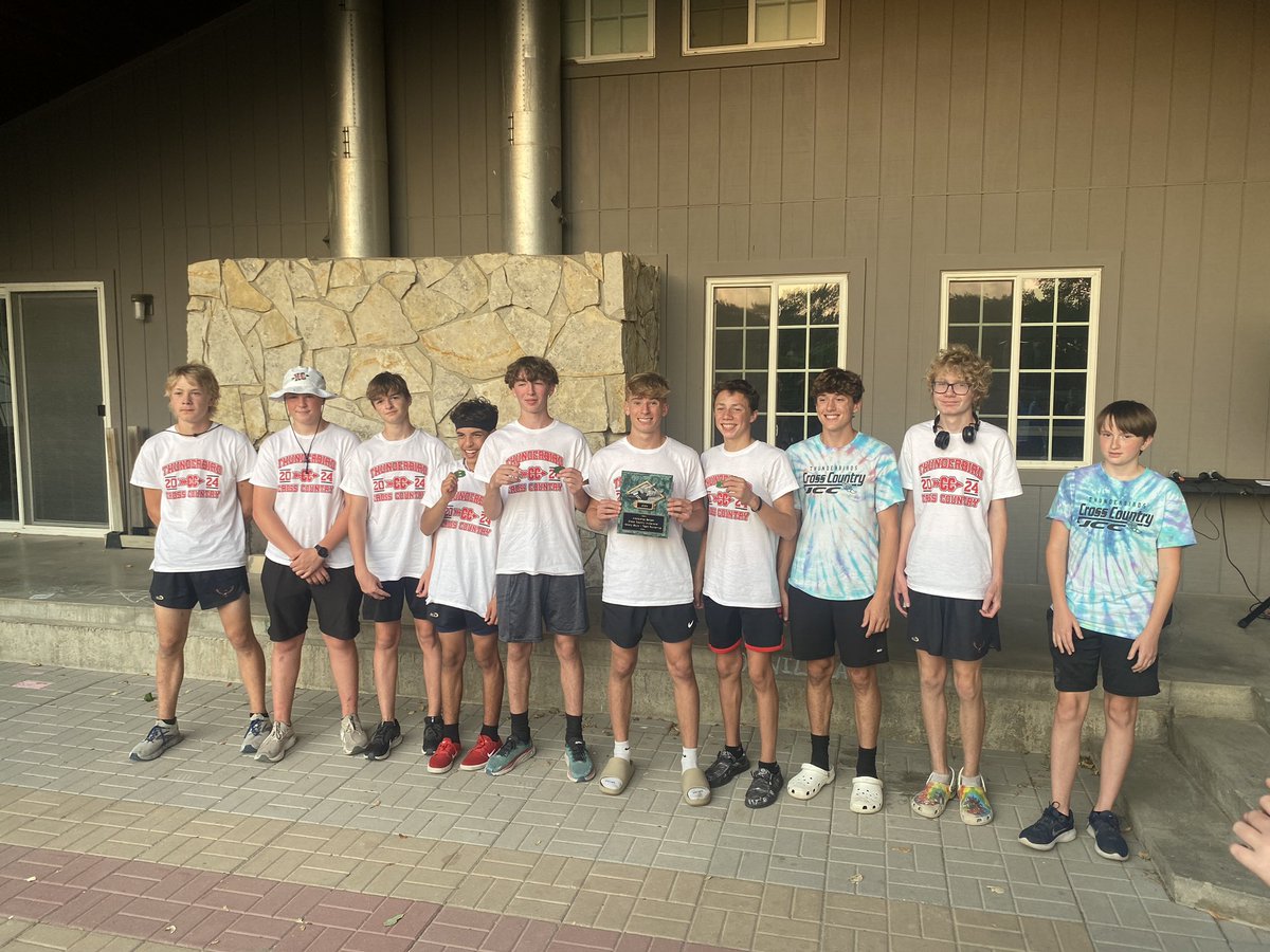Boys Varsity runner up at Fremont Bergan!  #gojcc