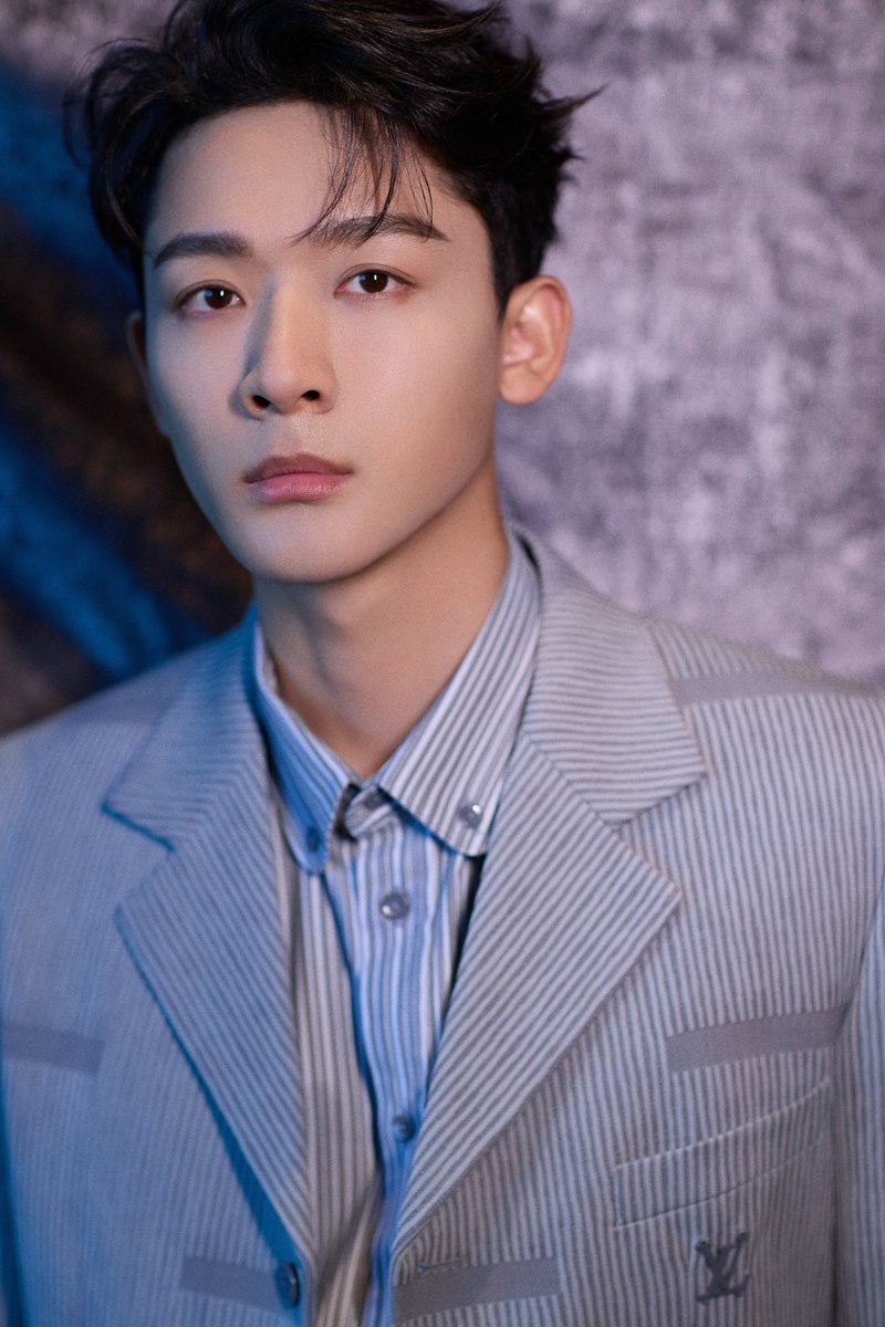 dramapotatoe's tweet photo. #ZhangWanyi for Huasheng Media’s Signs of the Times Gala

More - https://t.co/nTQCsm3GHt https://t.co/fXrq2ljIjS