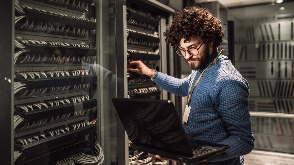 Hands-on, technical employees may have valuable insights and perspectives around key #IT decisions - but find acting as a technical advocate challenging. We have some tips to help: ow.ly/W2mh30sGjVu