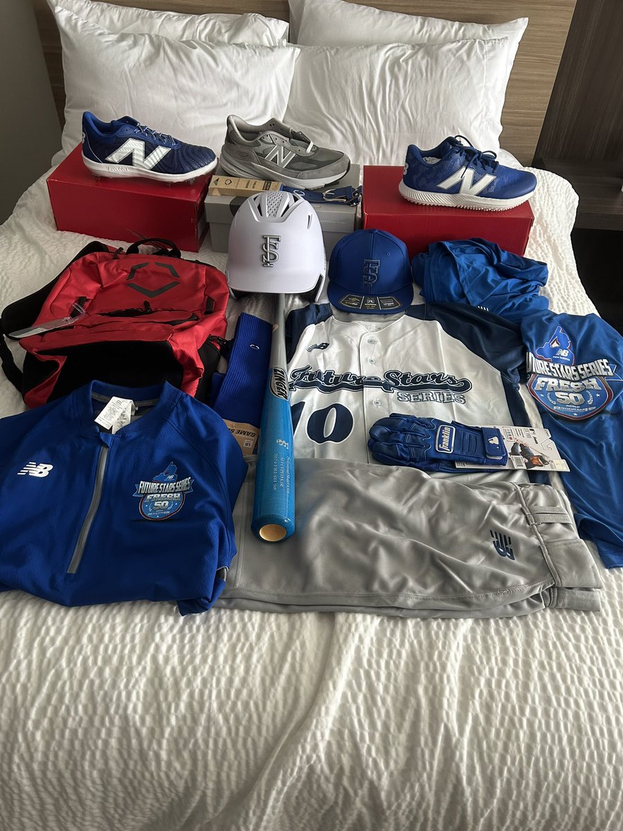 AliCepedaJr's tweet photo. Thank you @ftrstarsseries @_JeremyBooth for all the gear. Ready for day 1! @NB_Baseball @CepedaBaseball #WeGotNow #Fresh50 https://t.co/erHnI52NID
