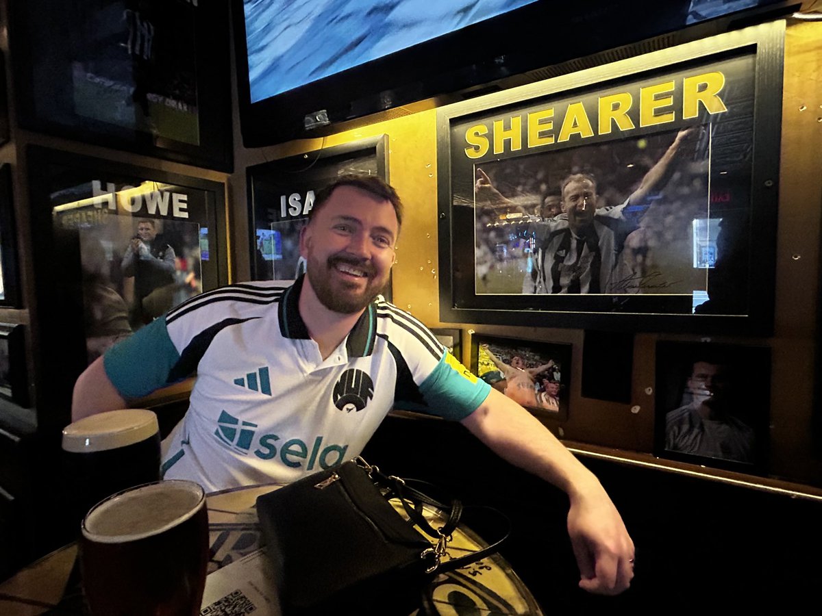 KateBaxter1986's tweet photo. If any #NUFC fans end up in NYC you MUST go to @dillons36th ! The owners are the most die -hard Newcastle fans you will ever meet! So very friendly and welcoming! They’re looking to bring some USA-NUFC supporters across for a game so if you can help them, get in touch with them. https://t.co/JdtZ5fouSx