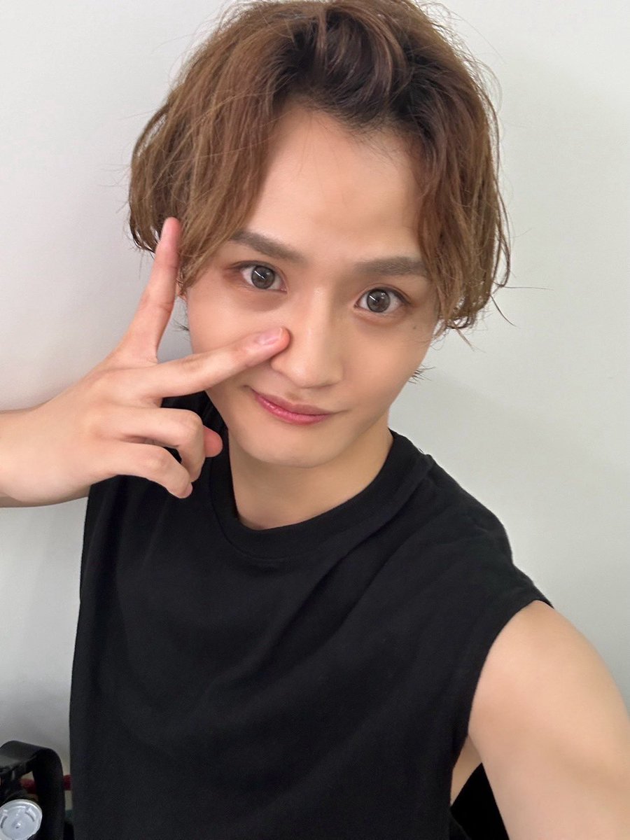 official_DXTEEN's tweet photo. [#寺尾香信]
明日はジャカルタのAEON MALL Tanjung Baratでイベントです！
楽しみます！！

#DXTEEN #TERAOKOSHIN https://t.co/vJVRCcRzKg