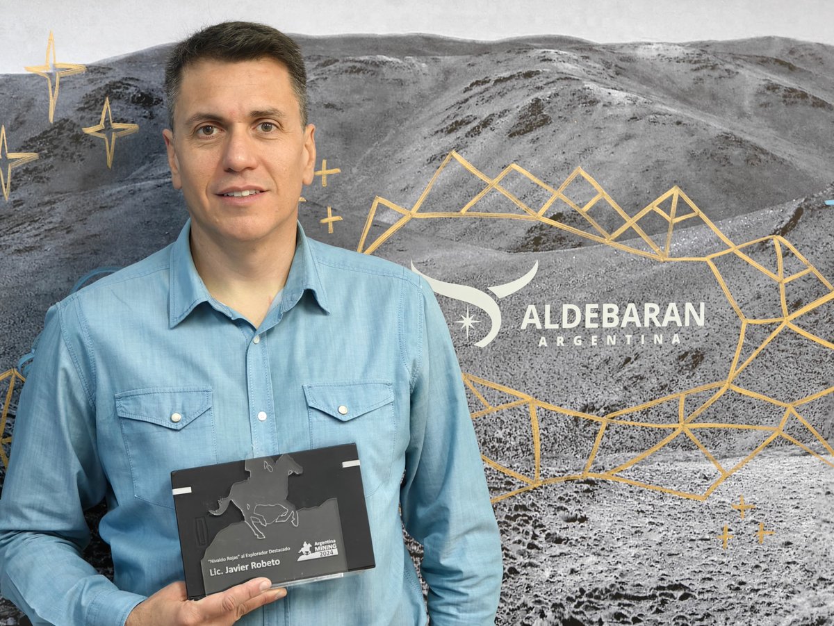 Javier Robeto, Aldebaran’s VP and Country Manager, was awarded “Explorer of the Year” at the Argentina Mining 2024 conference in Salta, for the discovery of Altar United and the development of the Altar project

Congratulations to Javier and the $ALDE.V team in Argentina!

$ADBRF