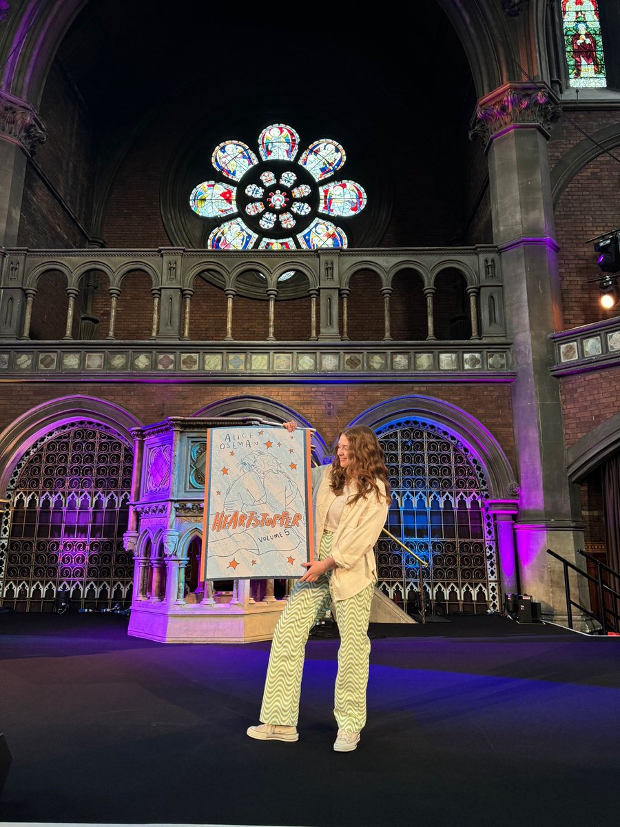 Oh boy, it is well and truly autumn events season ✨ an incredible start to September with <a href="/DebHarkness/">Dr Deborah Harkness (PhD, LHD)</a>  <a href="/HoxtonHall/">Hoxton Hall</a> and <a href="/AliceOseman/">Alice Oseman Updates</a> <a href="/UnionChapelUK/">Union Chapel London</a> this week. As always, the best (and most sleep-deprived) time of year ✨