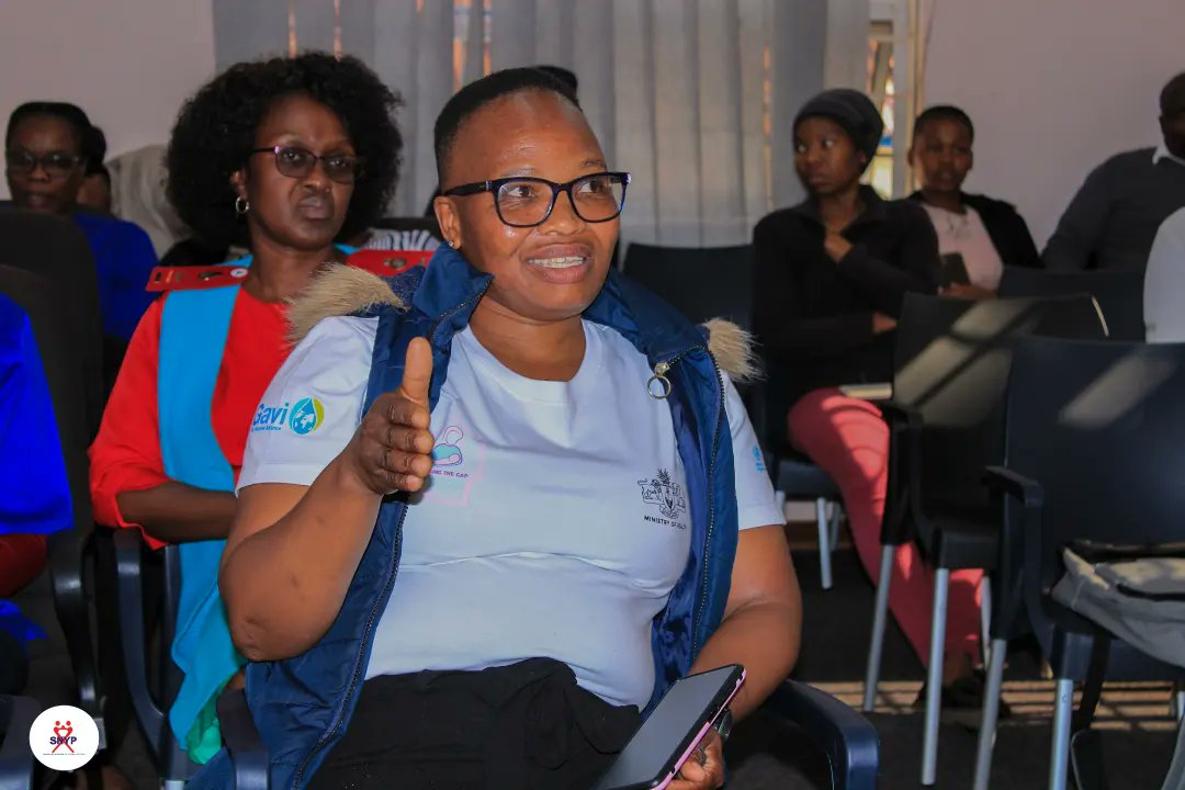 As part of our ongoing READY+ field visits, yesterday we visited Ndzingeni Nazarene Clinic &amp; Piggs Peak Hospital. Staff appreciated having their questions answered and the project's impact on their facilities and communities. 

#WeAreREADY #FrontlineAIDS <a href="/teampata/">PATA</a> <a href="/REPSSI/">REPSSI</a>