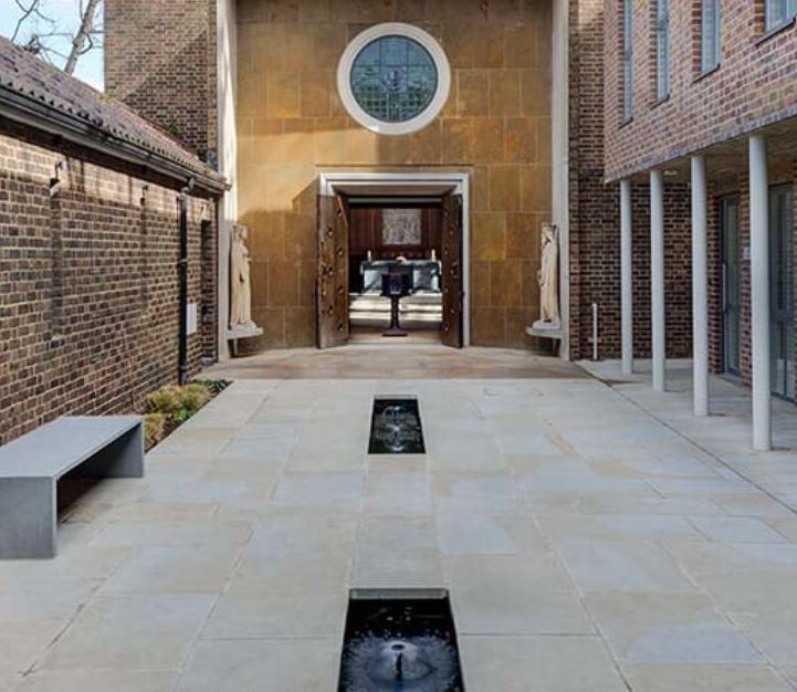 RetreatsUK's tweet photo. The Royal Foundation of St Katharine
Come to The Royal Foundation of St Katharine's extraordinary urban oasis, to take out from daily life for reflection, contemplation, or just 'to be'. 
@rfsklondon

https://t.co/W2tzlY0O1x 

#ad
#rfsk
#london
#urbanretreat
#christianretreat https://t.co/WeOIRSsAHX