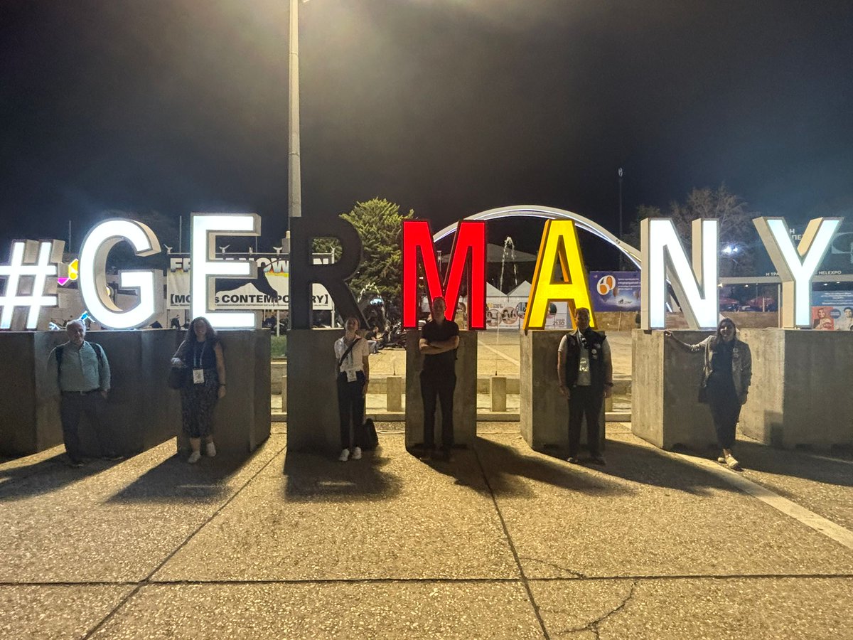 MunichImaging's tweet image. The @MunichImaging  crew is still around at #TIF2024 preparing for the final days. Haven&apos;t heard yet about our #imaging and #sensing solutions for #medicine and the #environment? Drop by and let&apos;s chat at Hall 13, B41 @HelmholtzMunich