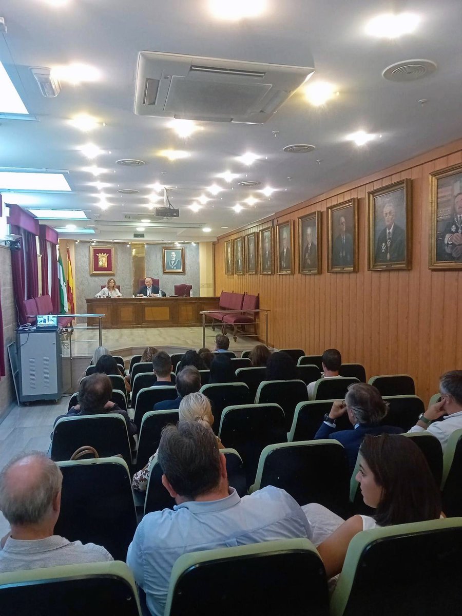 📸 <a href="/icajaen/">Cole. Abogados Jaén</a> acogió ayer la conferencia "La libertad de expresión del abogado con ocasión del ejercicio de su función y sus consecuencias en torno a la responsabilidad personal", impartida por Luis Javier Gutiérrez Jerez, catedrático de <a href="/ujaen/">Universidad de Jaén</a>

#IcaJaén #Conferencia #Abogados