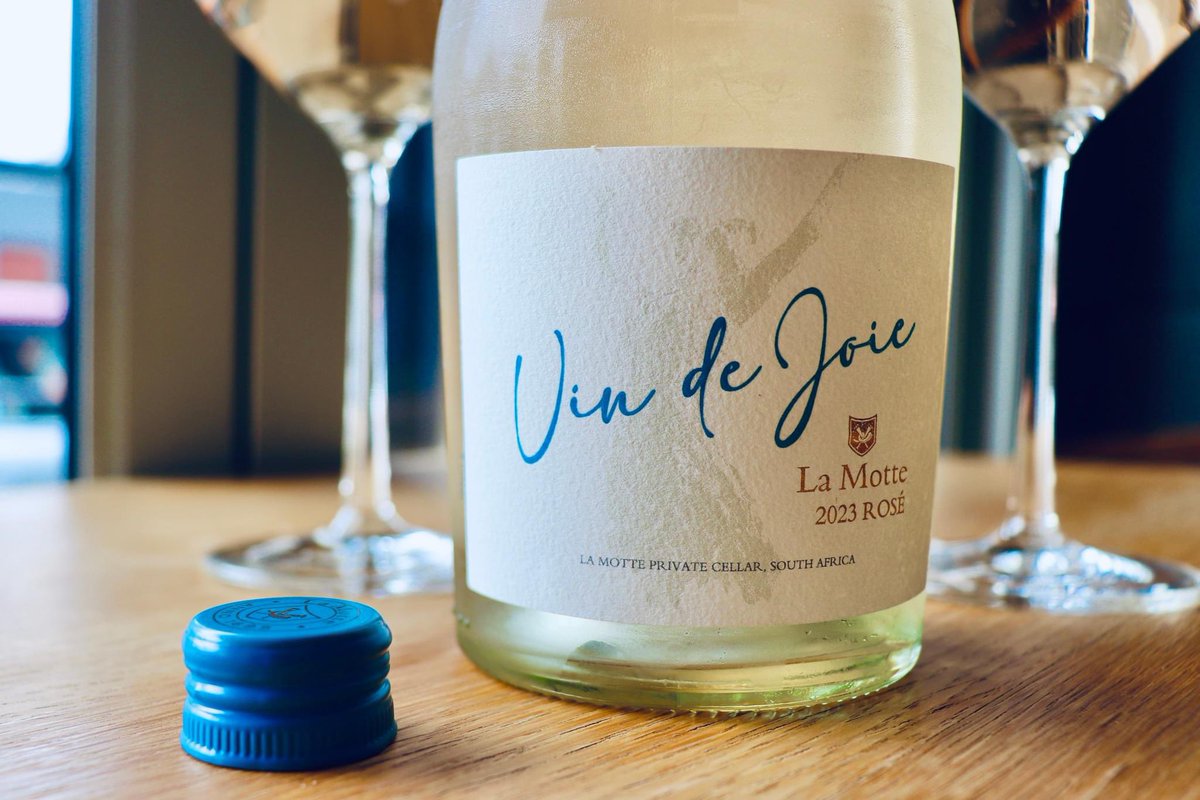 LaurasWorldza's tweet image. And to round up our delectable trio, expertly paired with La Motte&apos;s Vin de Joie Rosé:

Med &apos;Platter&apos;, Artichokes, Aubergine, Pickled Peppers, Whipped Feta. 

instagram.com/p/C_2dJ7pP9iA/…

#LaurasWorld #Embarc #LaMotte #Franschhoek