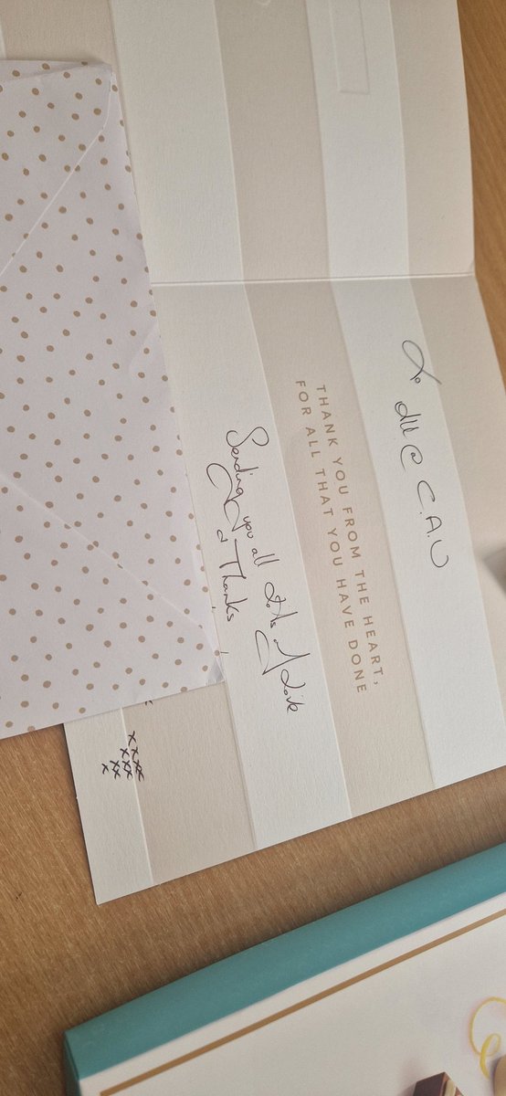 A Lovely Thankyou Gift for the staff on CAU from a recent patient thanking us for her care ❤️ #Noiinteam #patientcare #CAU <a href="/RCOTeamCAU/">TeamCAU</a>