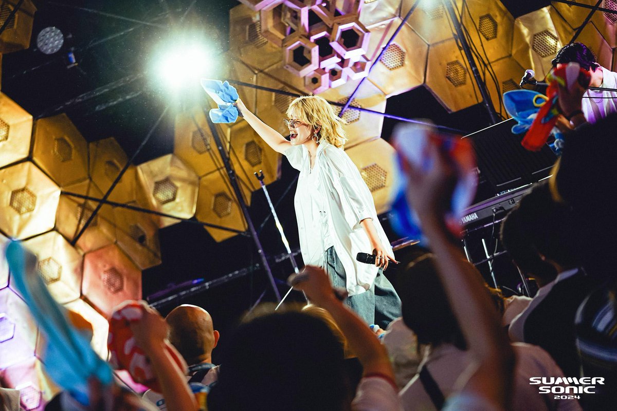 summer_sonic's tweet photo. OSAKA DAY1⚡
PAVILION STAGE②🏕️
#ゆるふわギャング
#HOME
#Leina
#808
#aryy
公式サイトのPHOTO GALLERYで公開中💁
https://t.co/7BEuqmGhXt
#サマソニ #summersonic https://t.co/4c2a7aFUU8