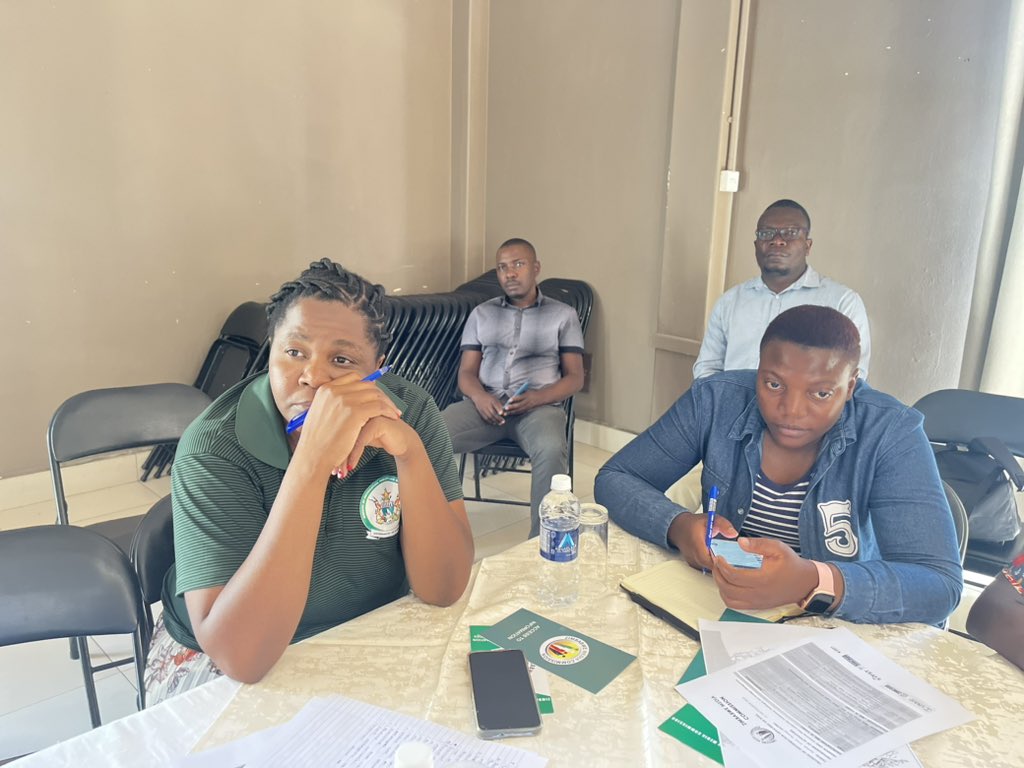 Zim_Media_Com's tweet photo. 📍Hwange

We're hosting a training workshop for Heads of Entities/Information Officers from across Matabeleland North to promote the #FreedomofInformationAct &amp; enhance compliance and #accesstoinformation 

#FOIA @SAPST @MISAZimbabwe @Zimcodd @YetTrust https://t.co/cGqeQlBVWs