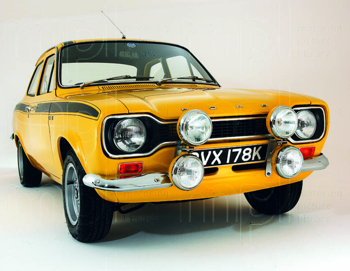 Thank you <a href="/BBCEssex/">BBC Essex</a> for inviting our <a href="/natlmotormuseum/">National Motor Museum</a> vehicle curator Patrick Collins on to your breakfast show this morning with <a href="/IanPuckey/">Ian Puckey</a>
to share the backstory of the iconic Ford Escort Mexico bbc.co.uk/programmes/p0j…
