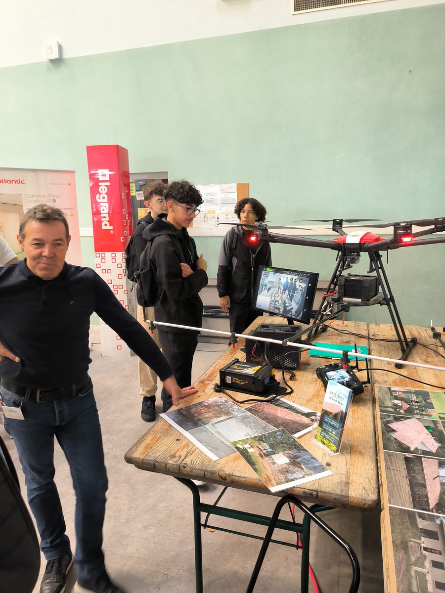 Lycée Jean Baylet tweet media