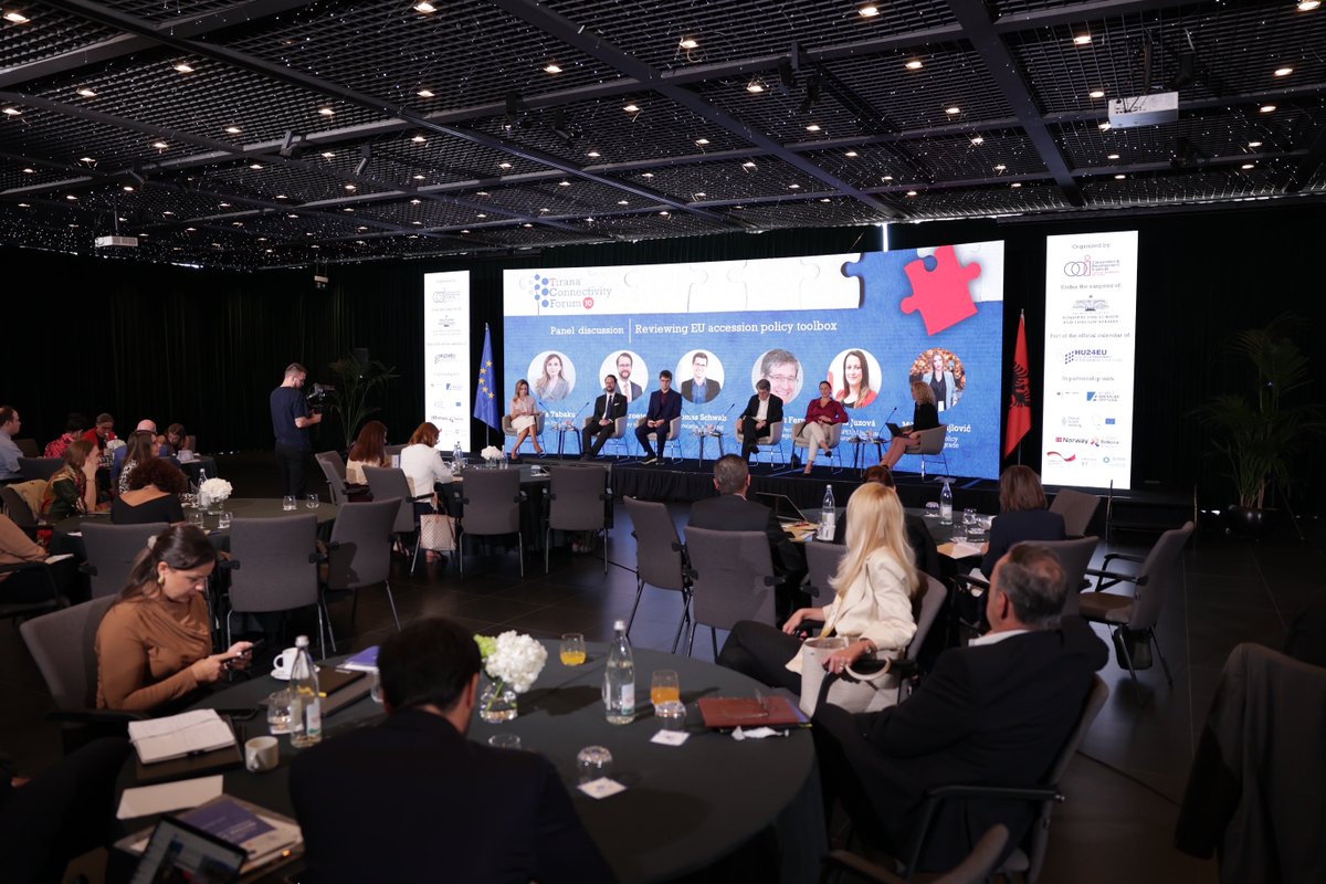 dragana_djurica's tweet photo. Representing @EvropskiPokret at #TCF2024 @CDIAlbania, as discussant on #ConnectivityInfrastructure role in #Security. Infrastructure boosts economies, but brings many risks. We need investments that secure, connect, &amp; protect. #TCF2024 #BerlinProcess10 #WesternBalkans #EU https://t.co/9MeRZS0CoD