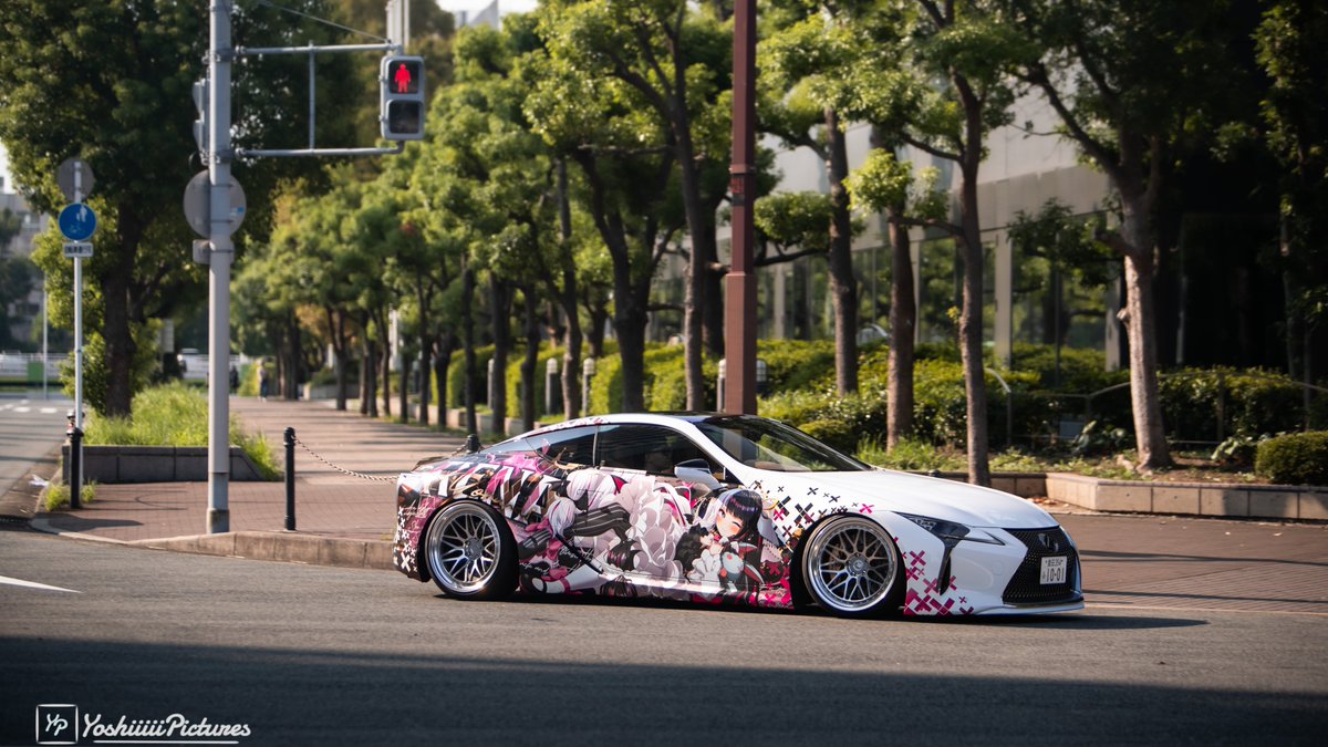 Yuriest1101's tweet photo. LC500 × BCforged × 夜見れな

 #Yoshiiiii_Pictures https://t.co/6TrW6cIEeA