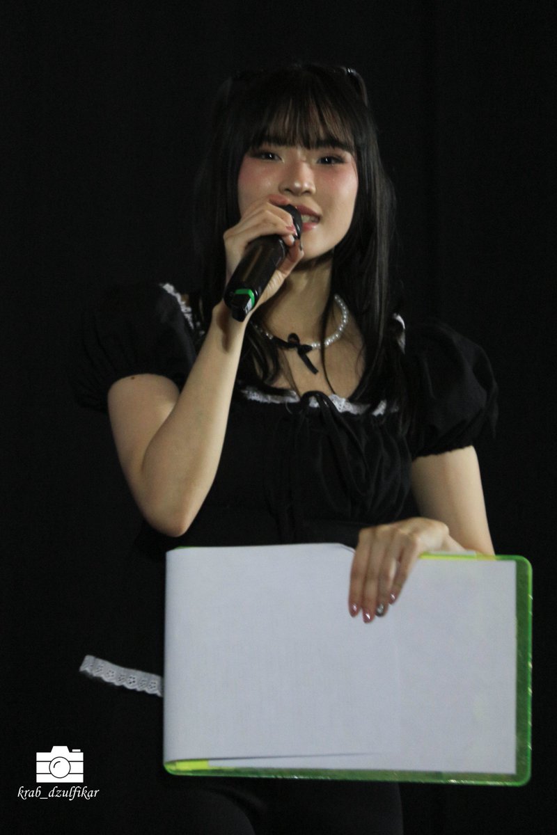 krab_dzulfikar's tweet image. [Selamat ulang tahun kakak/cici mungilku😁]

Jesslyn Elly S.🎂🎊🎉🥳🫶❤️
@SE_LynJKT48 
 
Photo at Stage Activity Personal Meet &amp;amp; Greet Festival "Spring Has Come"  #JKT48SpringHasCome #JKT48 #MAXXIIIMALYN #MI2ACL3