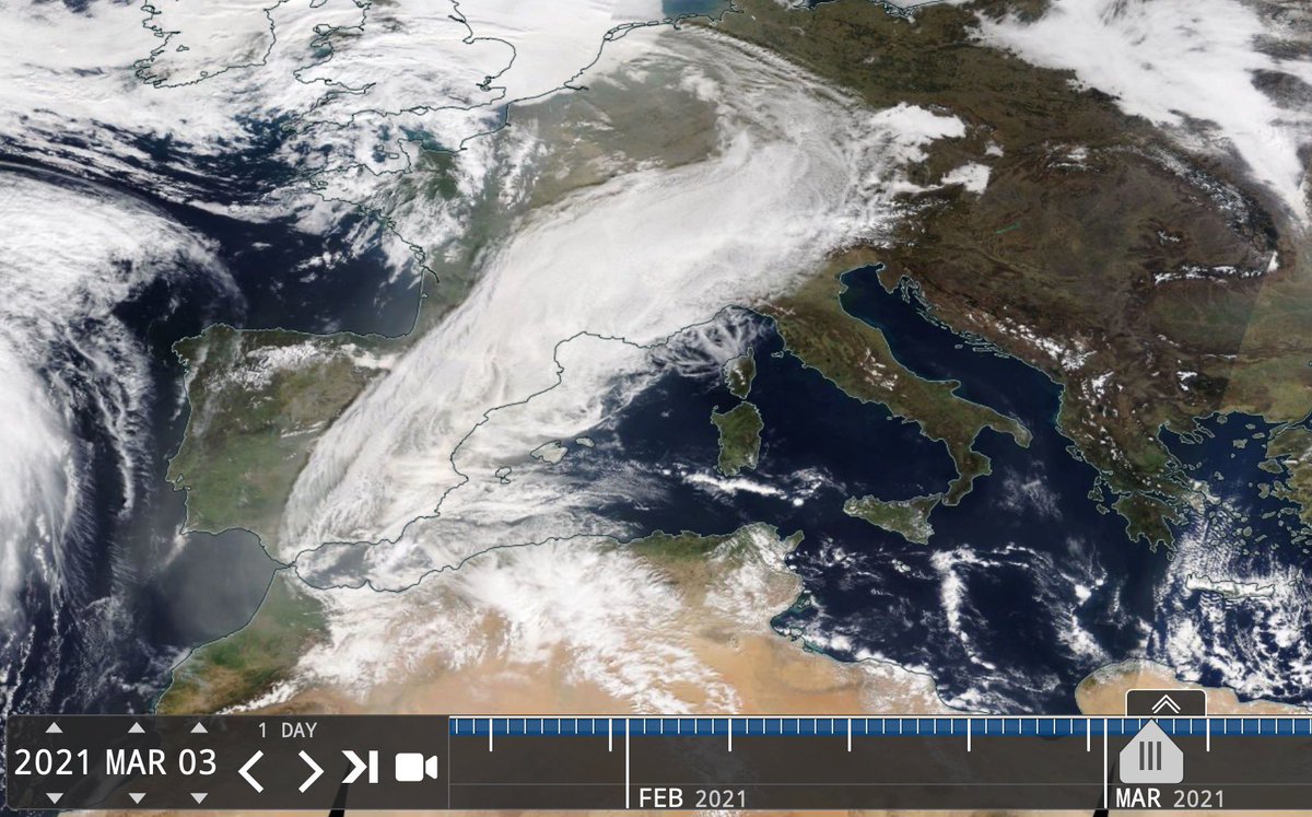eoliandust's tweet photo. Episode from March 2021: huge Saharan dust event, huge deficit in PV generation, huge day-ahead forecast error… https://t.co/B5F6kTiDvO