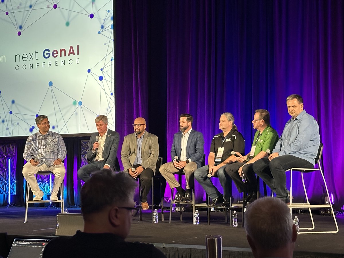 payini's tweet photo. DEVintersection conference is a wrap: Panel: Artificial Intelligence Real Results and Keynote: Banking with AI. One more workshop tomorrow and we are re-charged until next year. #DEVIntersection @NextGenAIConf https://t.co/wlCYClCLgH