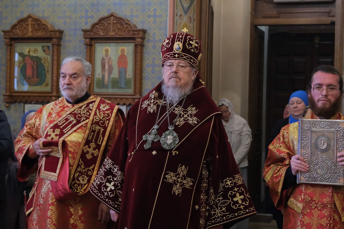 Владыка Пантелеимон совершил Литургию в храме Иоанна Предтечи Красноярска dlvr.it/TDBBlM
