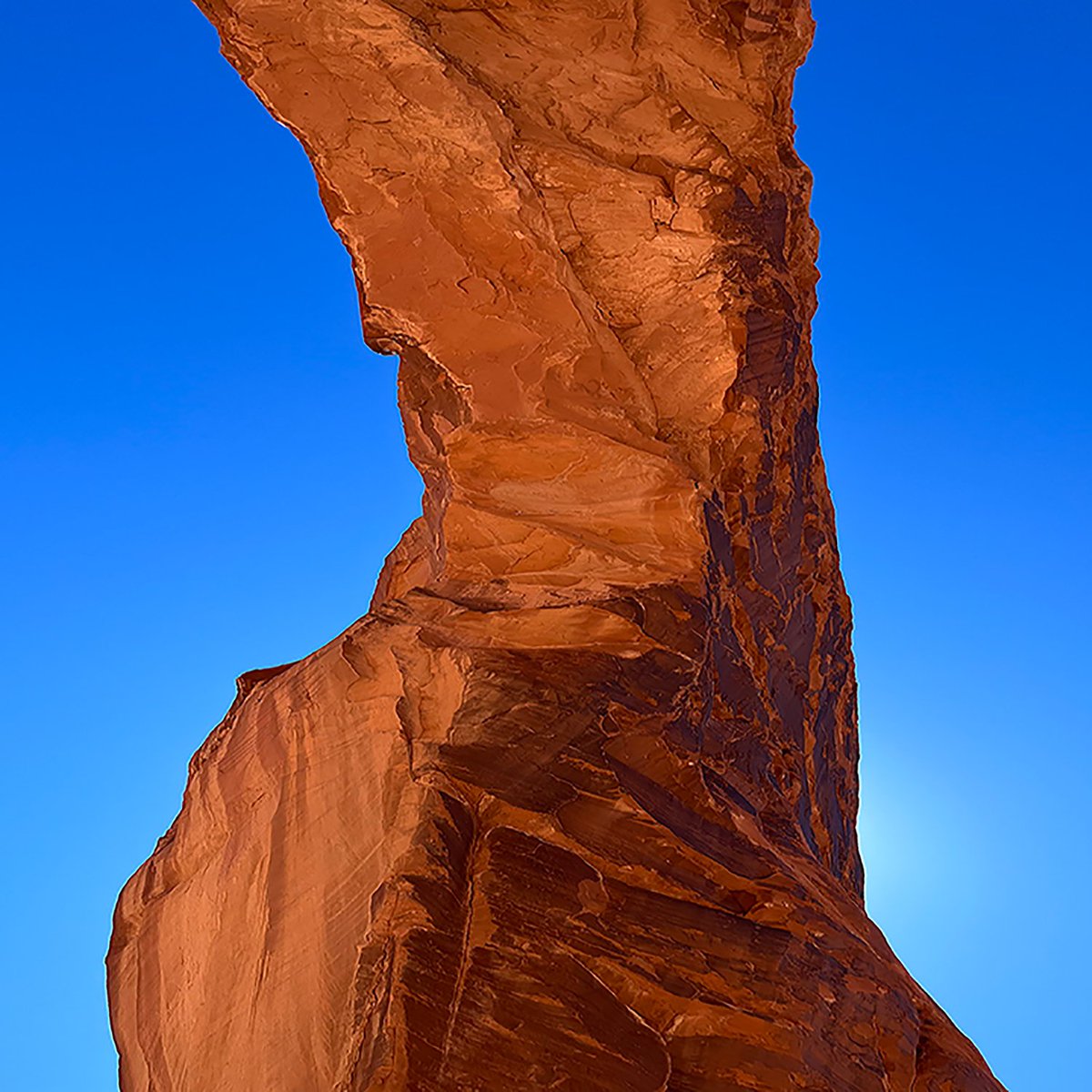 DockBlog's tweet image. Listen to the single &apos;State Of Mind&apos; and get energised by @CanningMusic&apos;s new track.
#indiedockmusicblog #funkrock

indiedockmusicblog.co.uk/?p=26183