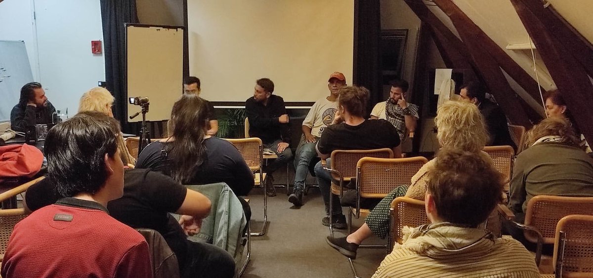 EmbaVenezPaísesBajos tweet media