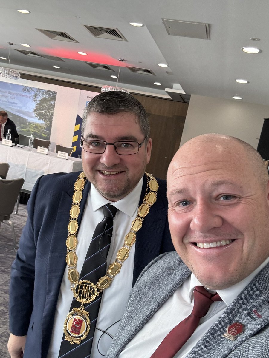 Gareth Jones (@en11rgy) on Twitter photo Great to be at my first <a href="/fmbuilders/">FMB: Master Builders</a> National Conference. Always a pleasure to catch up with Chris Carr our National President along with other FMB colleagues #fmbconf <a href="/FMBCymru_Ifan/">Federation of Master Builders Cymru 🏴</a> <a href="/FMBScot_Gordon/">FMB Scotland</a> <a href="/FMBInsurance/">FMB Insurance</a> Great to be at my first <a href="/fmbuilders/">FMB: Master Builders</a> National Conference. Always a pleasure to catch up with Chris Carr our National President along with other FMB colleagues #fmbconf <a href="/FMBCymru_Ifan/">Federation of Master Builders Cymru 🏴</a> <a href="/FMBScot_Gordon/">FMB Scotland</a> <a href="/FMBInsurance/">FMB Insurance</a>