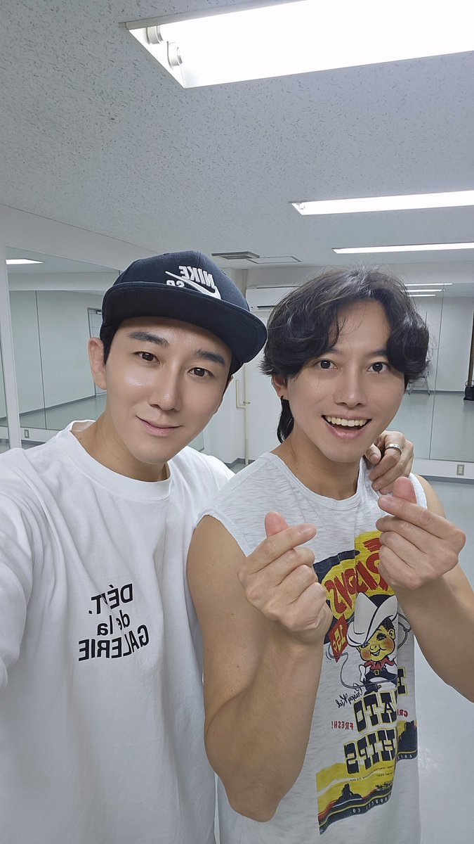 illusovoce's tweet photo. 🔷ソドジン&amp;キムイサクMUSICAL CONCERT Vol.3 🎵

👉当日券販売のお知らせ🎵

■日程:
・9/14(土):➀13:00,⓶17:00
・9/15(日):➀13:00,⓶17:00
※当日券は、各公演当日、開演30分前より会場受付にて販売致します🔥
■会場:ガルロチ(東京都新宿区3-15-17伊勢丹会館6F) https://t.co/lruMaTf5eD