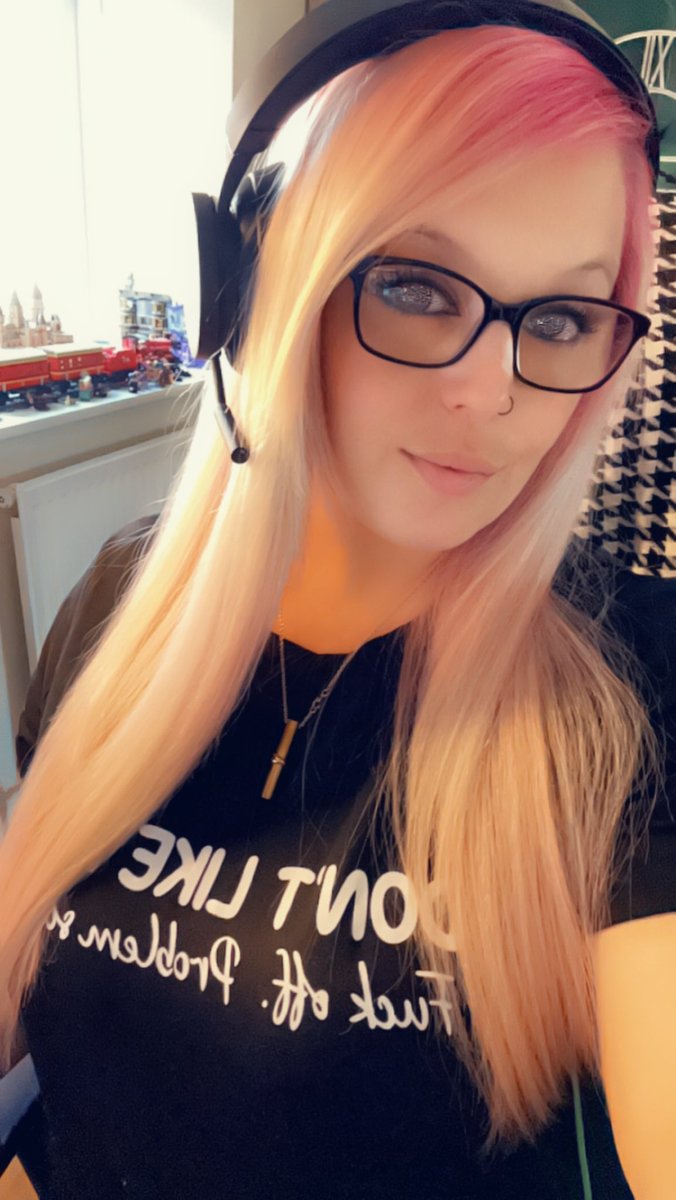 StacieeBabiee93 tweet media