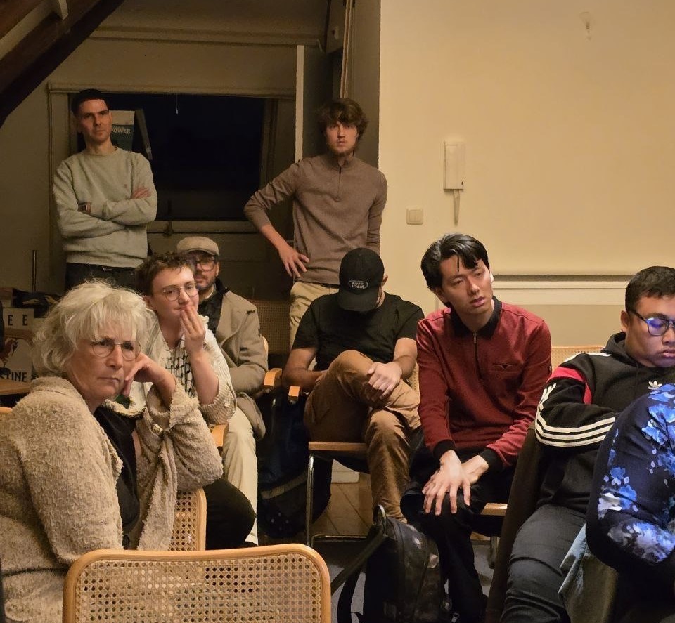 EmbaVenezPaísesBajos tweet media