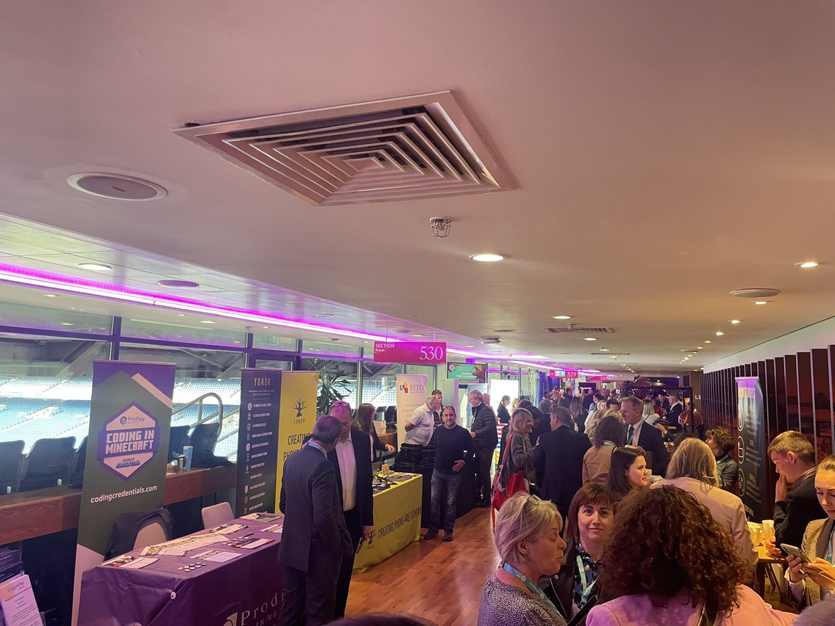 BillyBreen1's tweet image. Great to be here in #CrokePark at the @JMB_Secretariat conference. Come say hello and see how we can support your Schools Digital Skills Strategies with Computer Science & Digital Media Literacy Solutions #CodinginMinecraft #Microsoft @CertMatters @MS_eduIRL