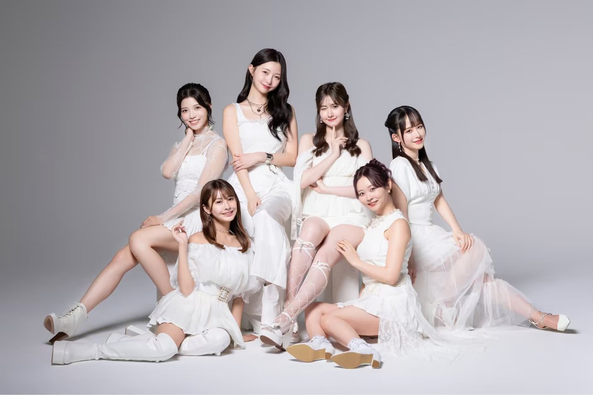 tawa_tt's tweet photo. 現メンバーみんな可愛いからこの子は必要ない！ってのはないんだけど、大鷹りかちゃんは必要だったよ、、、あとダークさを増すために青髪の子もさ入れたげてよ、バチ揉めして番組に貢献してたじゃない。
(りかちゃん可愛くてキラキラしてるからダークさはない、それは認める)

#ダークアイドル https://t.co/96oEgkOOa9