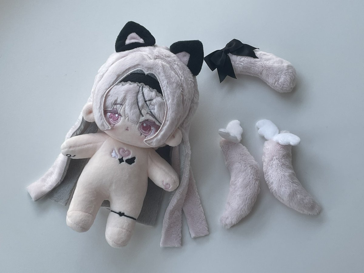 sinddu__'s tweet photo. #무속성레키상세 

도아너 수조님

앞머리 입체
보모/ 칼국수 양면 
15cm 뼈깅

오른쪽다리자수는 연결되어있습니다.

부자재 자석(고양이귀,꼬리,양갈래)
고양이 귀의 자석은 고정되어 있지 않습니다. https://t.co/5hvyphhsAS