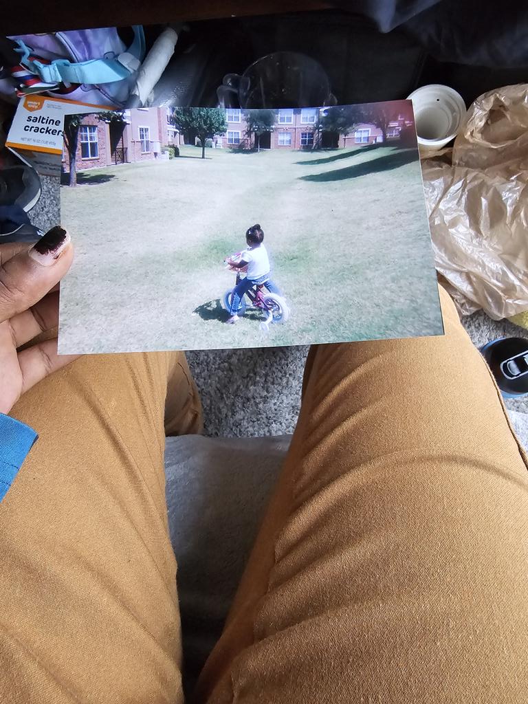 TracTub69's tweet image. Why does it look like the projects #blacktwitter @blacktwitter yes help 🩻