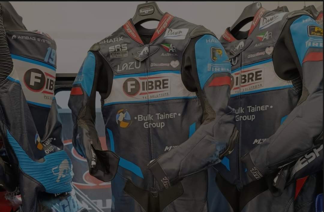 ScottOgden19's tweet photo. ⚠️ Auction ends at 6pm ⚠️
As part of the #PSCChallenge I have donated some items toward their auction for Street Child.
Item 1
A pair of worn MLav Racing Leather
https://t.co/m6QjULHOnh https://t.co/3fN9XiAgzG