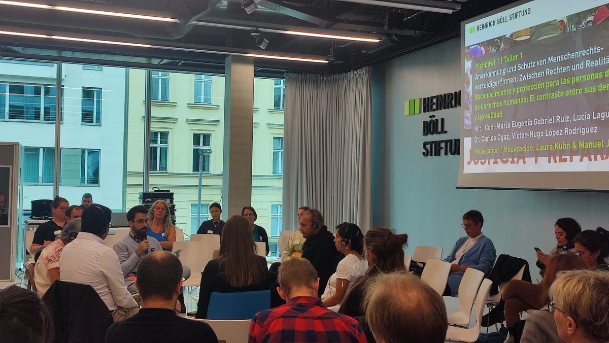 Junto a María Eugenia, también expusieron su situación y análisis sobre la protección de personas defensoras y periodistas en México compañeras del <a href="/CdhFrayba/">Frayba Derechos Humanos</a>, <a href="/prensacimac/">CIMAC.org</a> y <a href="/RedTDT/">Red TDT</a>.