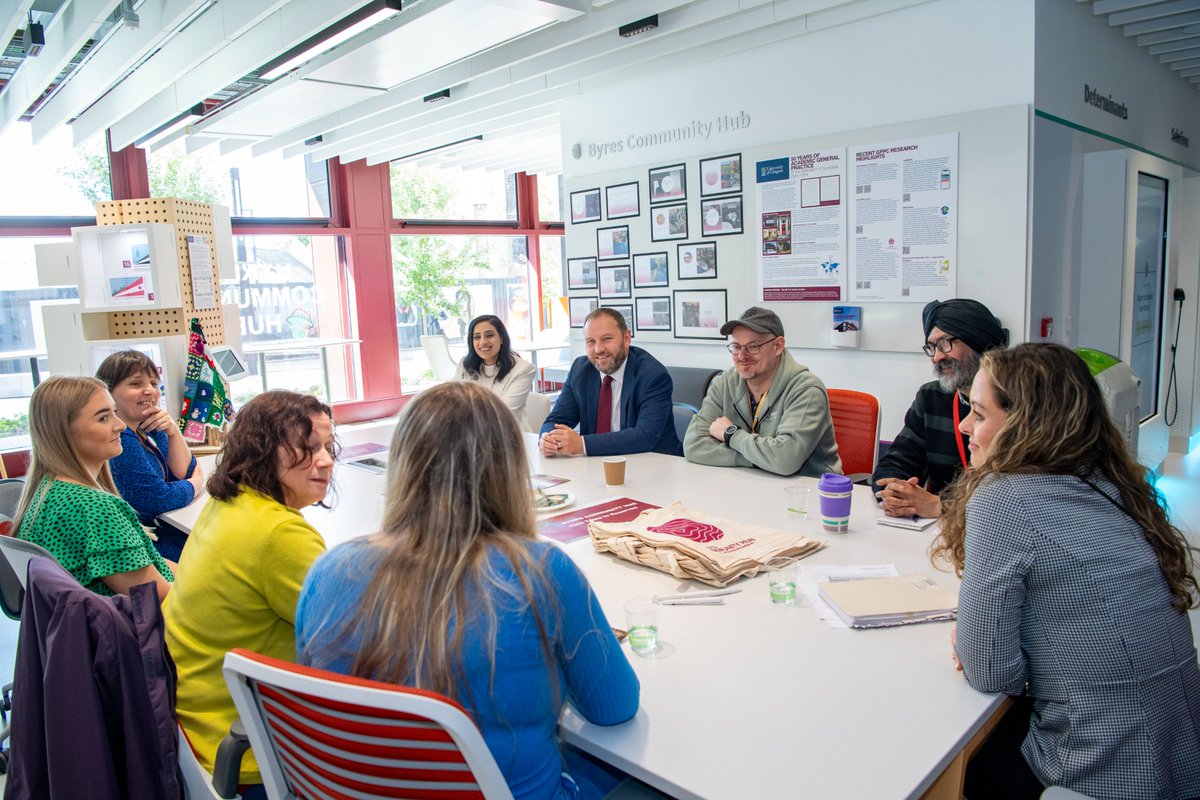The Secretary of State met with staff and members of local groups that were using our <a href="/UofGSHW/">UofG School of Health & Wellbeing</a> Byres Community Hub.  He heard about the importance of community voices in local spaces from members of Spirit of Springburn, Annex Communities and Communiversity.