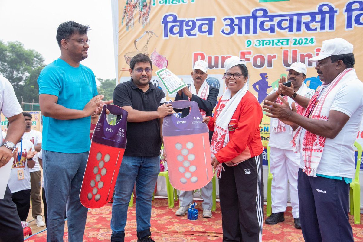 On world indigenous day, RIDO sponsored the Run for Unity Marathon at Harmu Road Ranchi. All participants were proudly seen wearing IOCL T Shirts with branding of #Munna, #Chhotu and #Composite. Event was graced by Smt. Savitri Purty 1st female hockey player from Jharkhand.